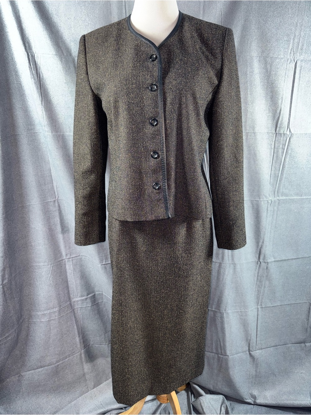 2454-Vintage Pendleton Brown and Black Tweed Skirt Suit